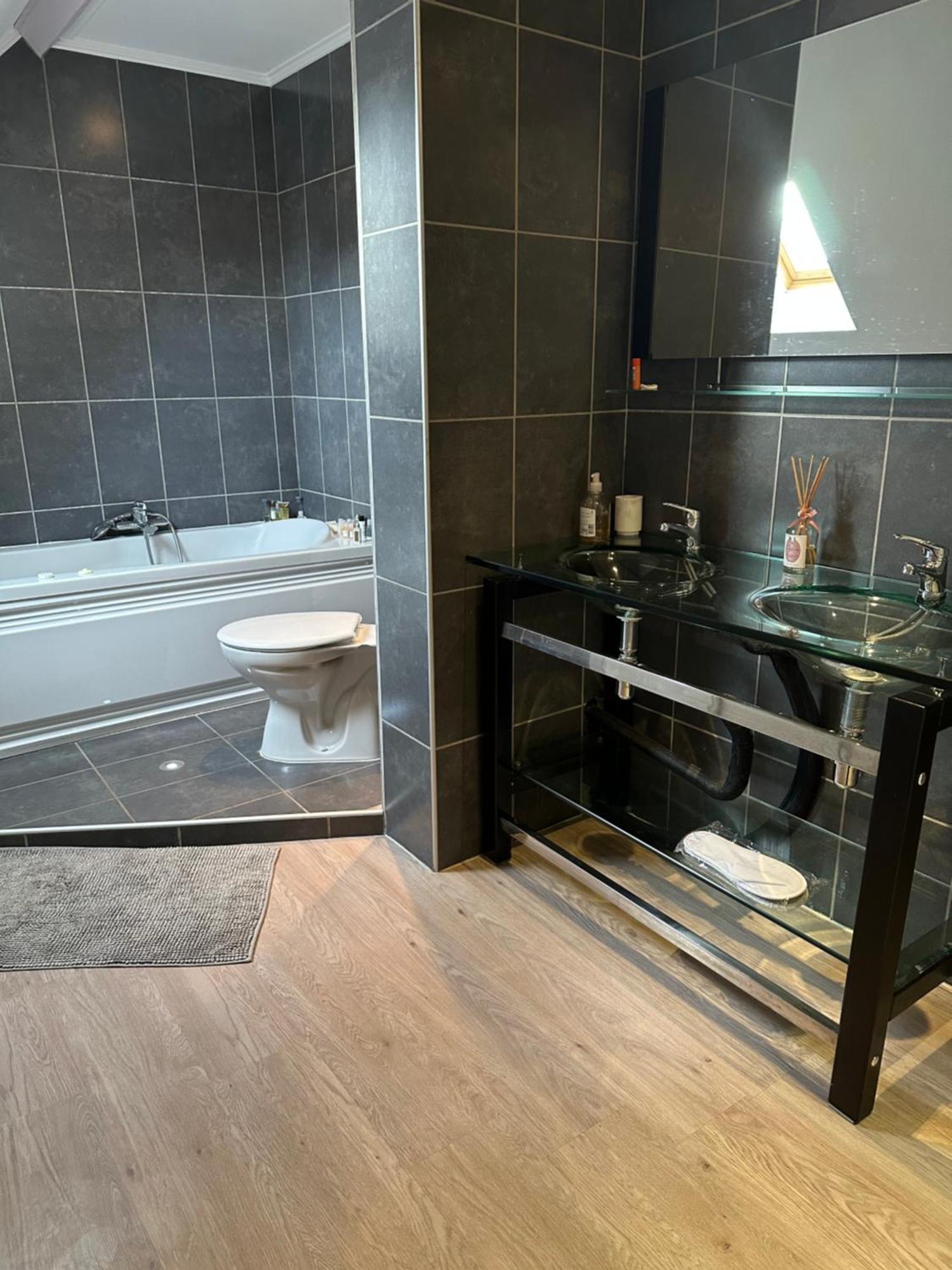 Chambre Privee A 10Min De Roissy Cdg, Au Calme, Parking Gratuit Le Mesnil-Amelot Exteriör bild